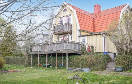 Stunning Home In Halltorp With Wifi And 3 Bedrooms