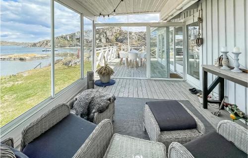 Amazing Home In Dyr�n With Wifi And 3 Bedrooms
