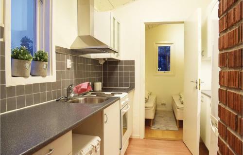 Three-bedroom Holiday Home In Timmernabben