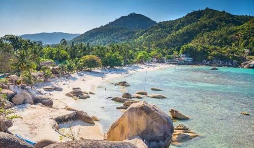 Hotel Aura Samui Best Beach