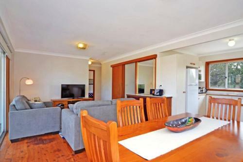 Crystal Waters Beach House