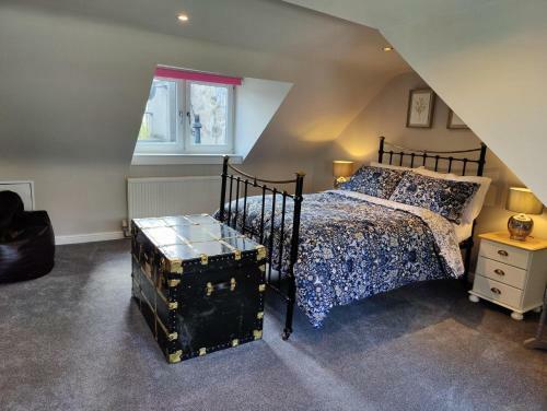 New Fabulous 2bd Maisonette Dunfermline, Fife