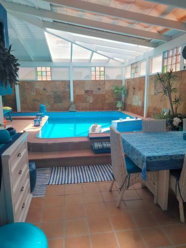 Villa Rosa Meravigliosa Con Piscina Interna