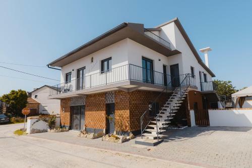 Santa Helena Apartments