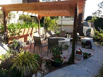 Posada The Vendange Carmel Inn & Suites