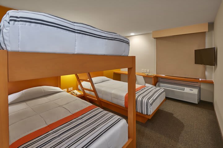 Hotel City Express Junior Tuxtla Gutierrez Poliforum