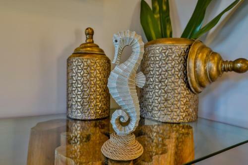 Encantos De Itaperapu� Apart - Service