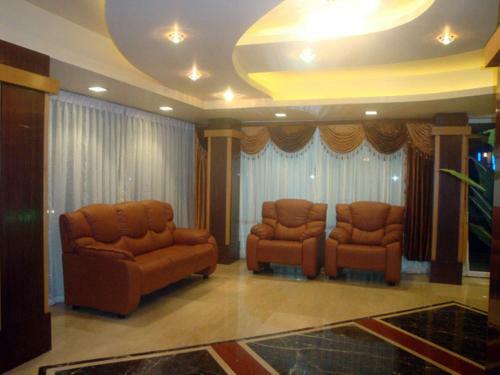 Hotel Hill Top International