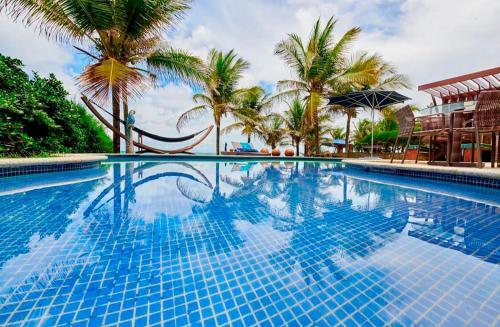 Casa Em Porto De Galinhas Com Piscina A Beira Mar