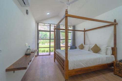 Hotel The Ayali Riverside Resort