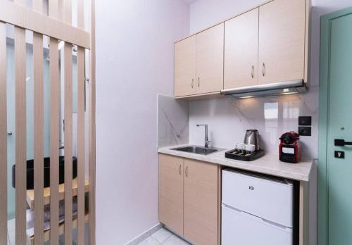 Alcyone Studios And Apartments No 9