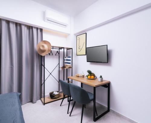 Alcyone Studios And Apartments No 8