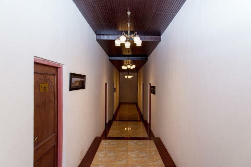 Hotel Vijaygarh Resort & Cottages With Pool