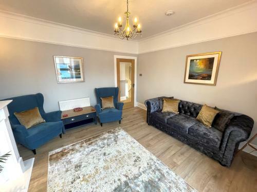Pass The Keys Beautifully Presented 3br Luxury Apartment