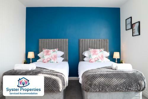 Watkin Heights- 5 Bed Lovely Home/ Groups/work /families