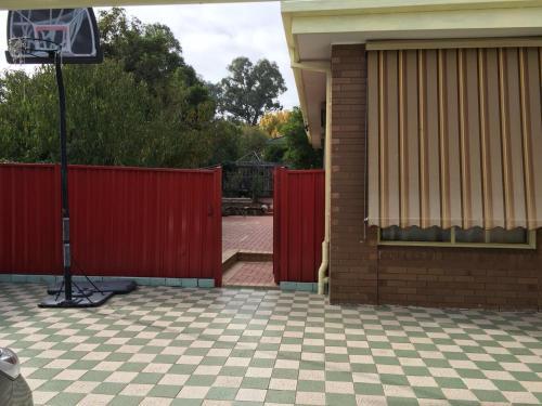 Hostal Australia Sky Guest House