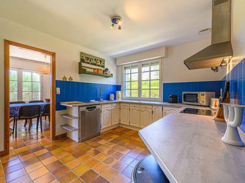Villa Erdeven, 10 Personnes - Fr-1-479-129