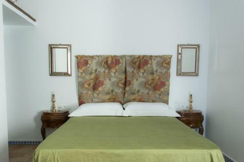 Casa Donna Isabel. Casa Sevillana Con Piscina
