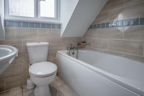 Berry Hall Garden Cottage - 2 Bedroom Cottage - Port Eynon