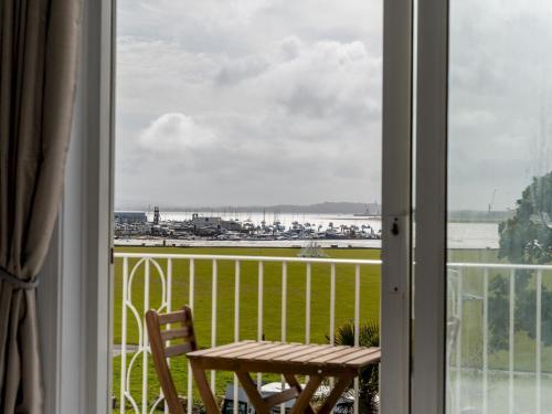 Apartamento Pass The Keys Refurbished Two Bed Penthouse With Balcony