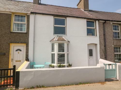 Llwyndre