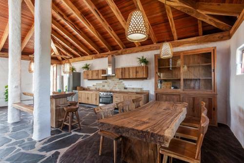 Luxury Wild Jungle Eco Villa Next To Cotillo