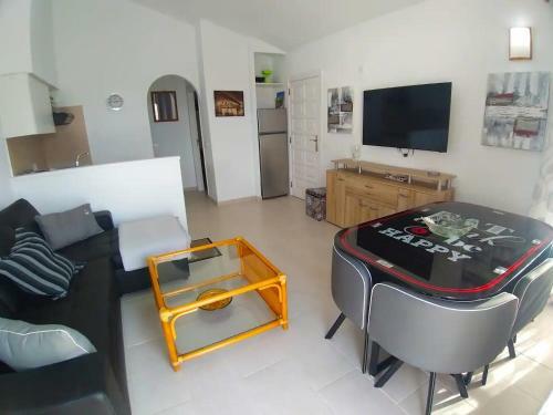 Apartment With Sunny Terrace And Swimming Pool