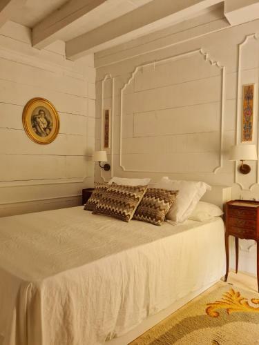 Casa De La Cruz Full Property