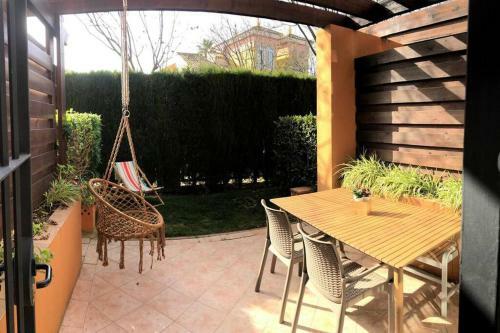 Sol, Playa Y Golf En Urbanizaci�n De Lujo.