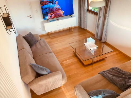 Apartamento Modern & Cozy 2 Zimmer Wohnung, Balkon, Parkplatz
