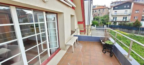 Apartamento Arrigunaga Beach View Atico Con Terraza Y Parking