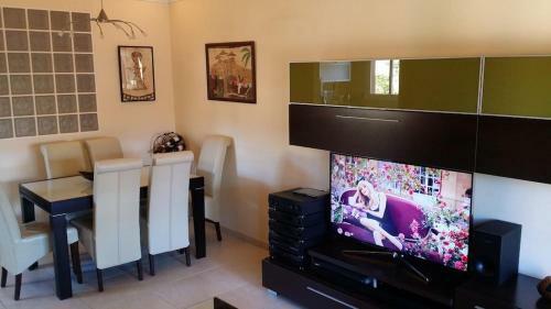 Magnifica Casa Con Vista Al Mar Y Monta�a