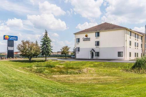 Hotel Baymont Inn & Suites - North Aurora