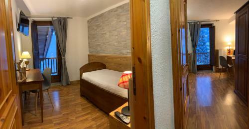 Hotel Coeur Du Village