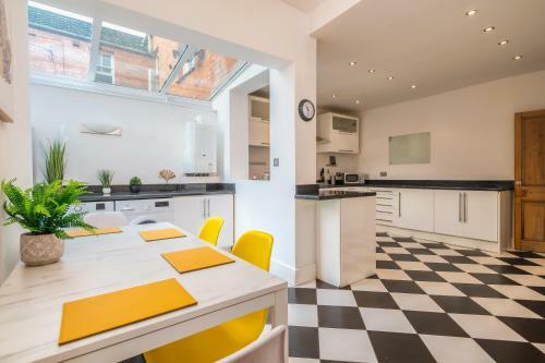 Apartamento Exclusive Contractor & Leisure House By Comfyworkers