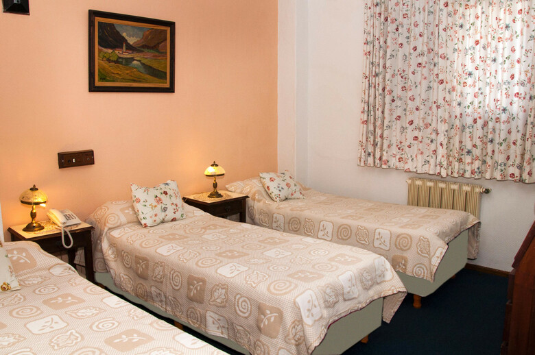 Tomaso Di Savoia Hotel