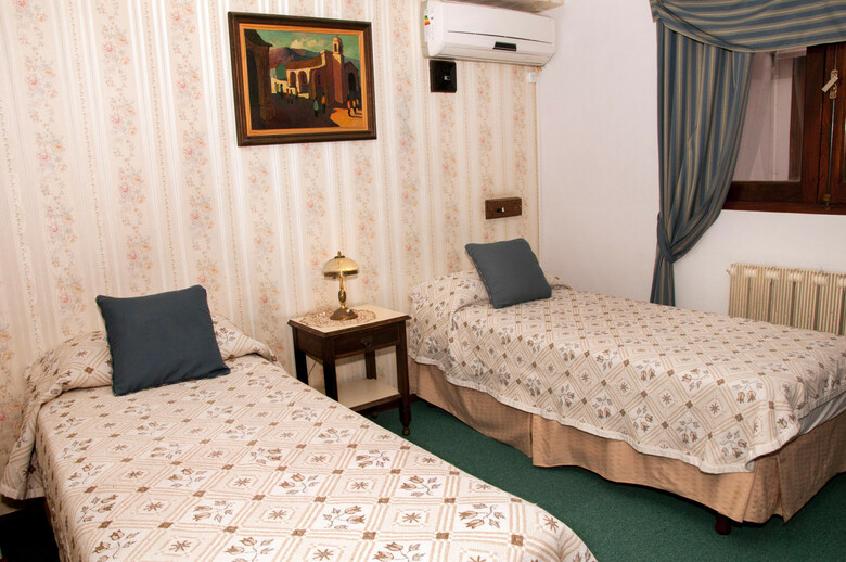 Tomaso Di Savoia Hotel