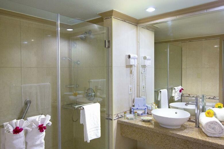 Hotel Superclubs Breezes Bahamas