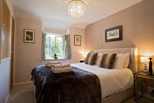 Stunning 2-bed Cottage In Fordwells