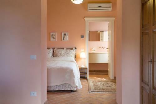 Villa Santo Stefano 6