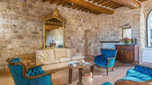 Villa Santa Illuminata 20&12