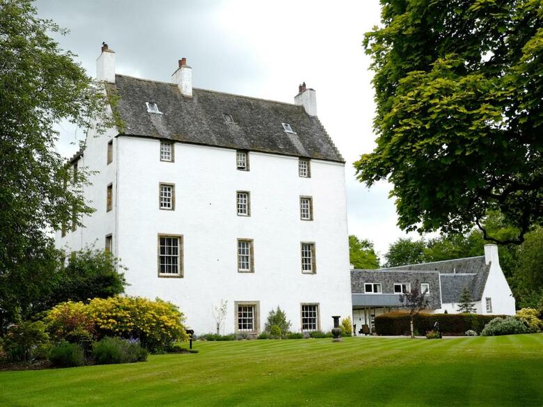 Hotel Macdonald Houstoun House