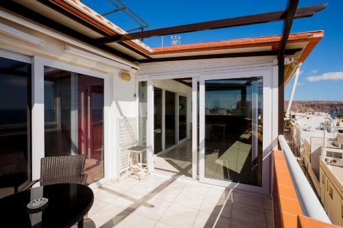 Apartment Ceyla Beach View, Los Cristianos