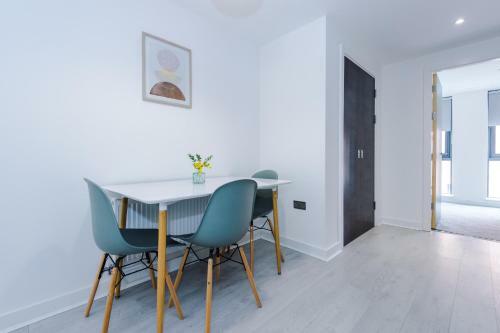 One Bedroom Apartment In The Heart Of Liverpool
