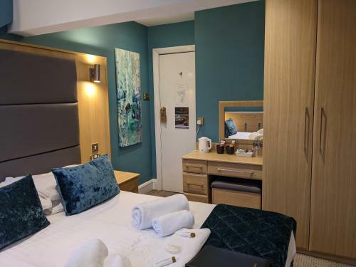 The Wildings Hotel & Tudno's Restaurant