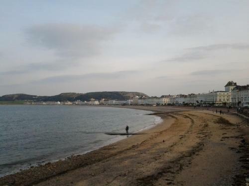 Hostal Clifton Villa Guest House