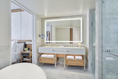 Hotel Four Seasons New Orleans