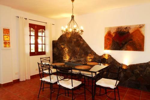 Home Casa Sue�o In The Village Of Mala