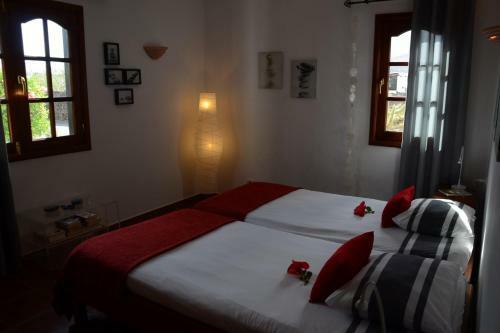 Home Casa Sue�o In The Village Of Mala