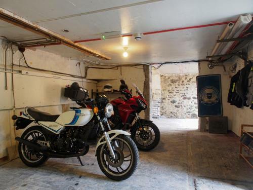 Riverbank Bed And Breakfast